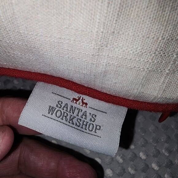 SANTAS WORKSHOP EUC RED TRUCK CHRISTMAS PILLOW - Picture 4 of 6